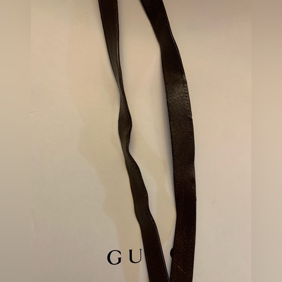 2 Gucci Leather Straps 24 inches from hardware 2 hardware - Picture 6 of 8
